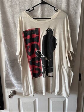 torrid Cream Short-Sleeve Graphic Tee with Black & Red Print